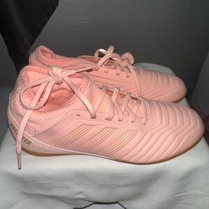 adidas Pink Tango Predators 18.3 Indoor Shoes with Knit Fabric and Ribbed Design